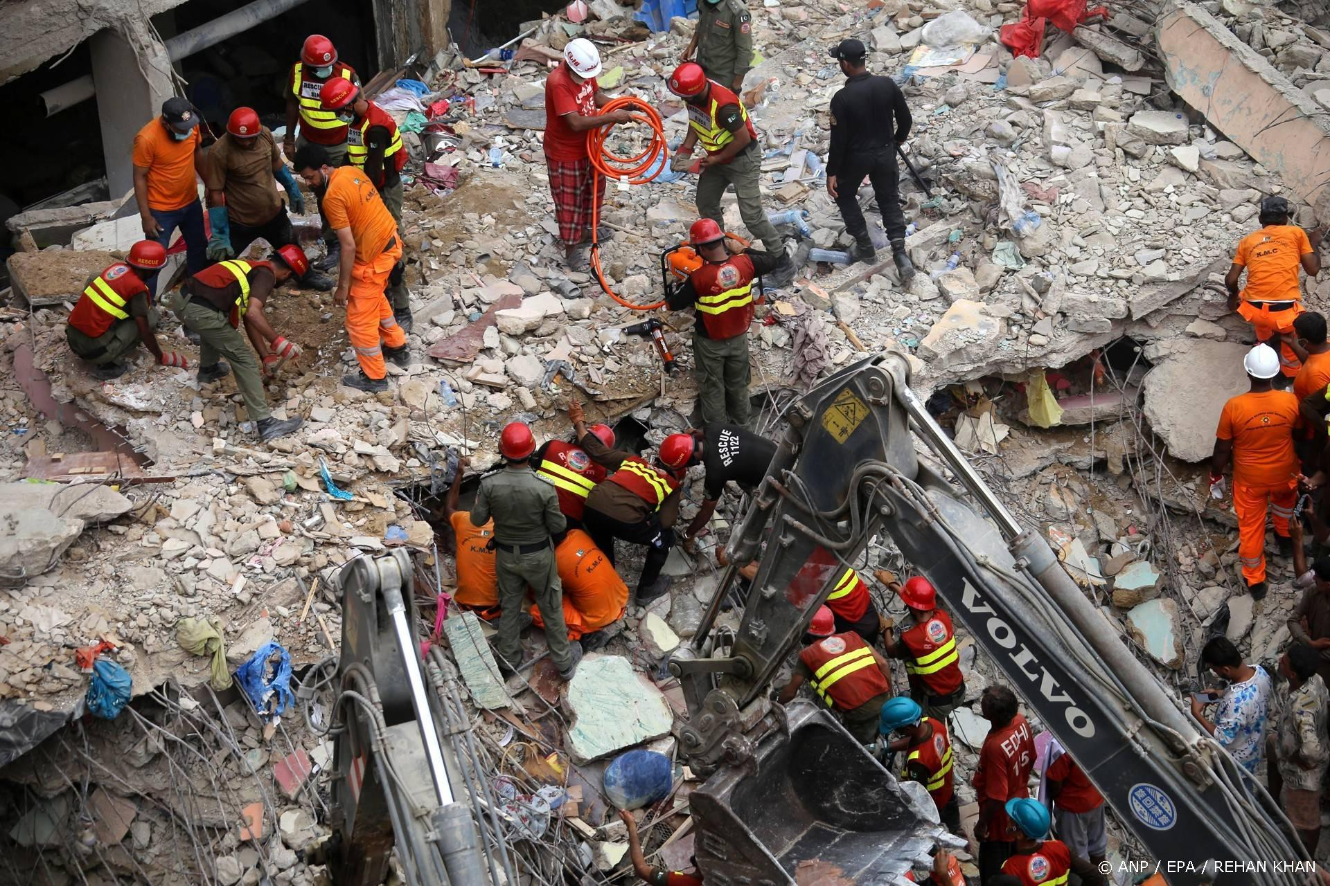 Pakistan: 27 doden bij instorting woongebouw Karachi