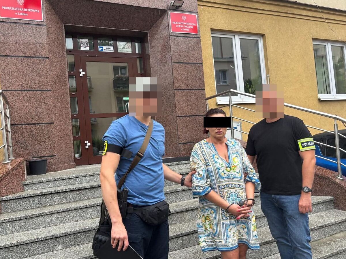 Wpadła w Krakowie. Ukrainka zatrzymana za oszustwa metodą na lekarza i policjanta