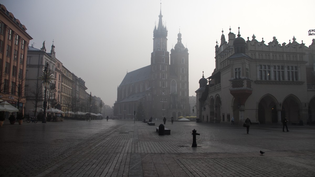 Kraków spowity mgłą