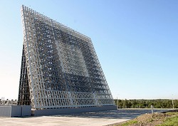 "Nowy rekord rażenia". Ukraiński dron zaatakował konstrukcję radarową aż w Orsku