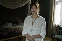 Od świątecznych promocji do sekty. „Niebo. Rok w piekle" pokazuje, jak łatwo stracić wolność