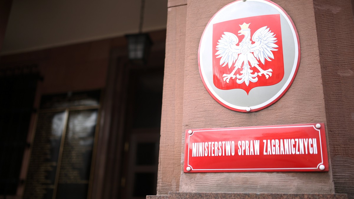 Rekomendacje Komitetu Praw Człowieka ONZ w zakresie dostępności aborcji nie mają podstaw w prawie międzynarodowym, które nie odnosi się do tej sprawy w żaden definitywny sposób - podkreśla Ministerstwo Spraw Zagranicznych w opinii przekazanej PAP.