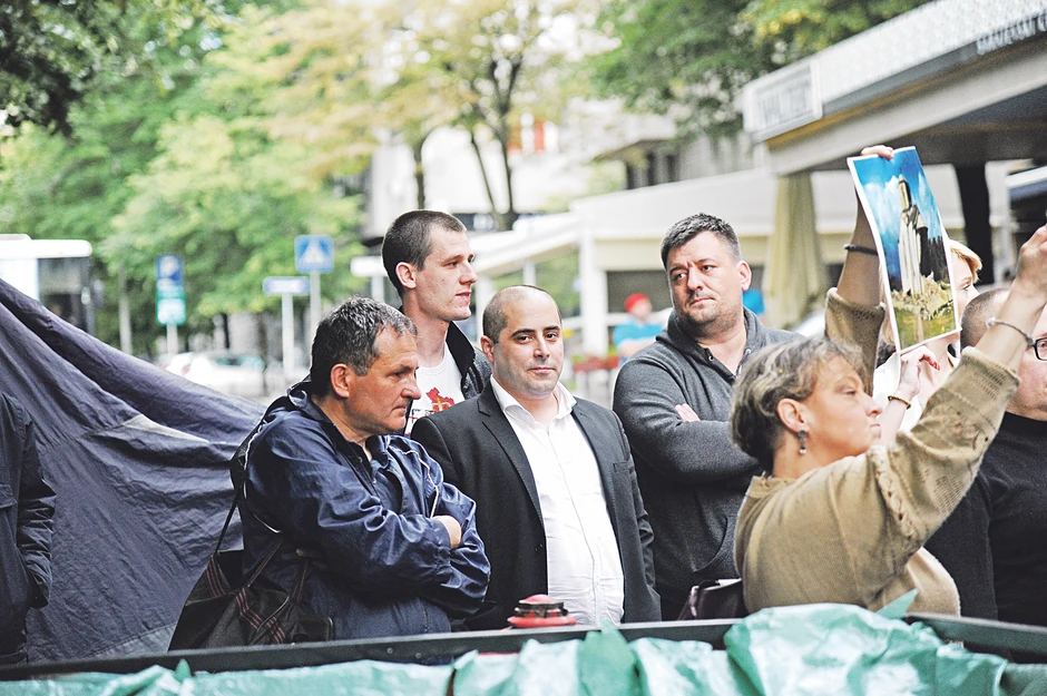 Vacić "neposlušnim" Srbima pretio svojim opasnim momcima.