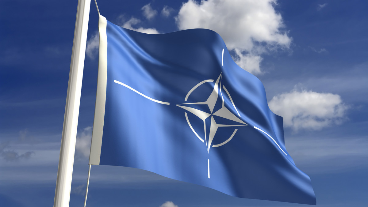 NATO przygotowuje projekt propozycji dotyczących przeciwdziałania kremlowskiej propagandzie, "wykorzystywaniu informacji jako broni" do wspierania takich działań, jak aneksja Krymu w 2014 roku" - pisze Reuters.