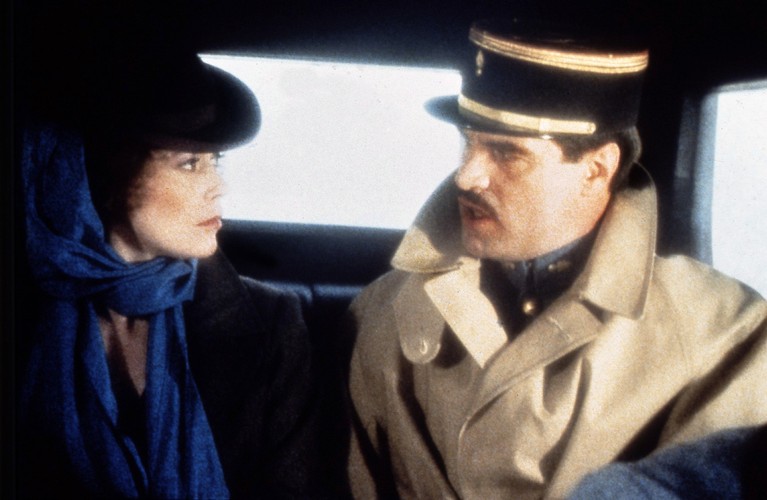 Sylvia Kristel i Oliver Tobias w filmie 'Mata Hari'