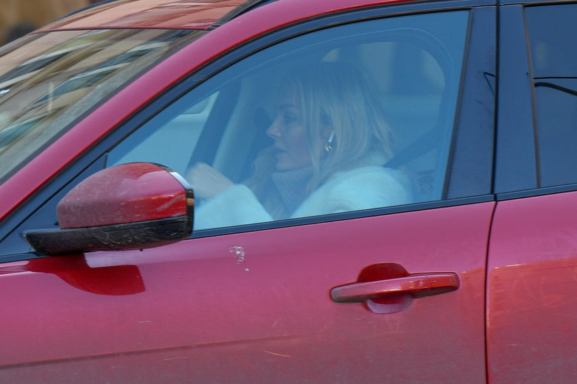 Małgorzata Socha w samochodzie