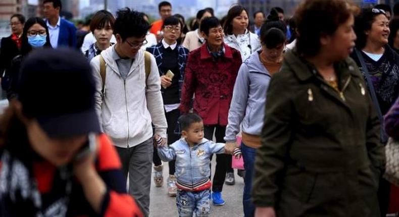 China says one-child policy stays in effect for now