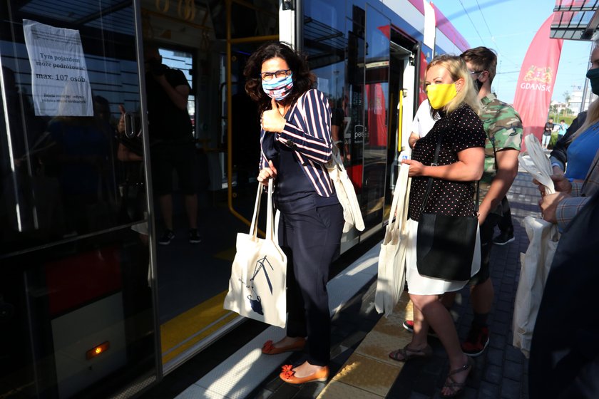 Al. Pawła Adamowicza jeżdżą już tramwaje