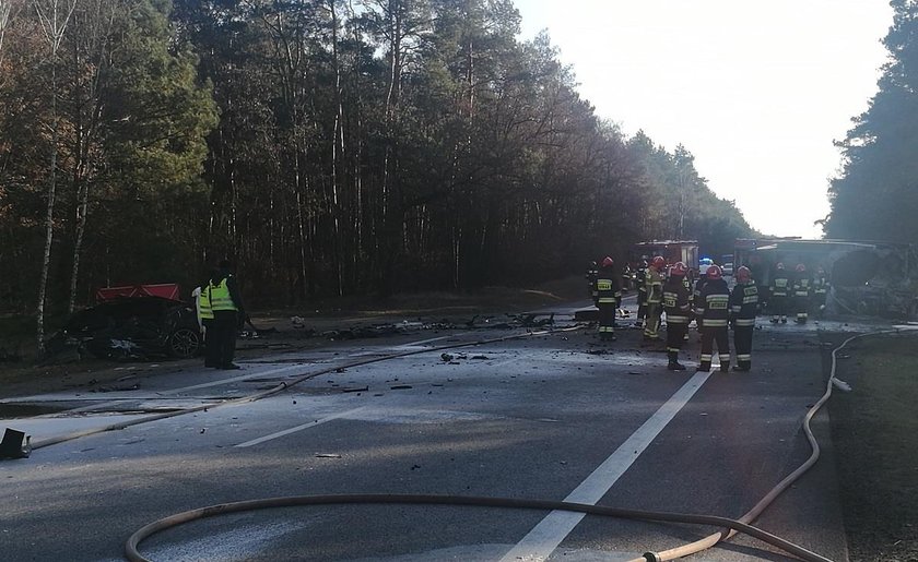 24-latek wjechał w cysternę, szukali go ws. usiłowania zabójstwa