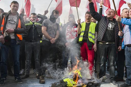 Rolnicze protesty w Warszawie. Czy rząd zdąży zapobiec katastrofie?