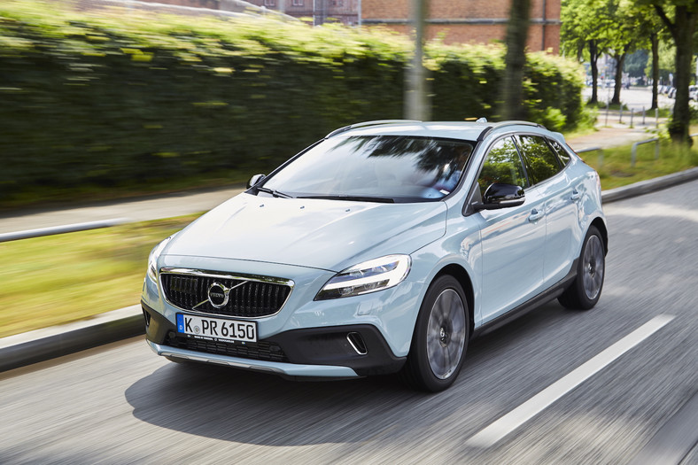 Volvo V40 Cross Country po liftingu