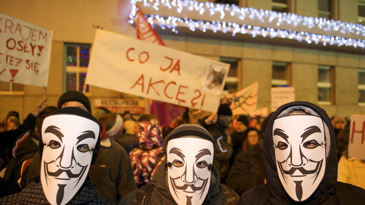 Protest przeciwko ACTA w Gdyni, Fot. PAP/Adam Warżawa