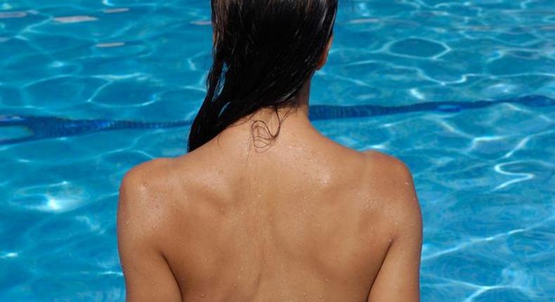 Women can now swim topless in Berlin [Dailystar]