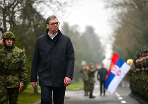 Vučić u obilasku kasarnu "Mija Stanimirović u Nišu