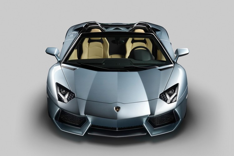 Lamborghini Aventador LP 700-4 Roadster
