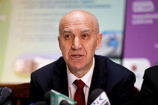 Większość senacka może być zagrożona. Czy Mężydło zostanie wyrzucony z klubu KO?