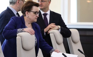 Sejm odrzucił wniosek o wyrażenie wotum nieufności wobec Anny Zalewskiej