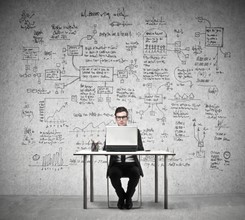 NBP zbadało Polaków. Jaką mamy wiedzę o ekonomii i finansach?