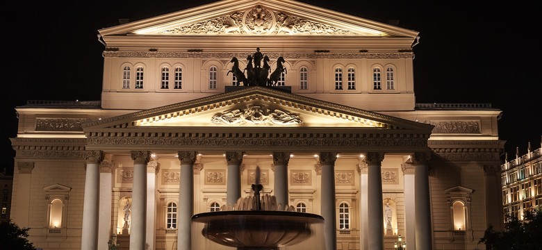 Masowa ewakuacja w Moskwie. Teatr Bolszoj i centra handlowe