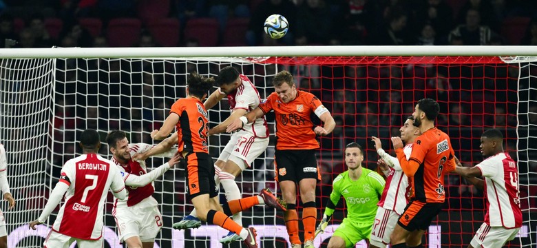Efekt nowej miotły zadziałał. Ajax wygrał pierwszy mecz pod wodzą van t 'Schipa