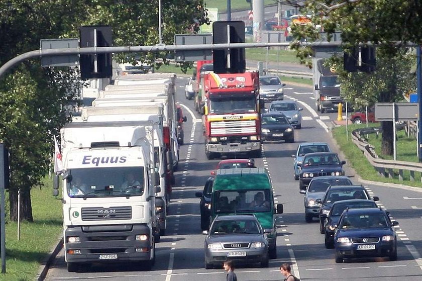 Tiry blokują miasto