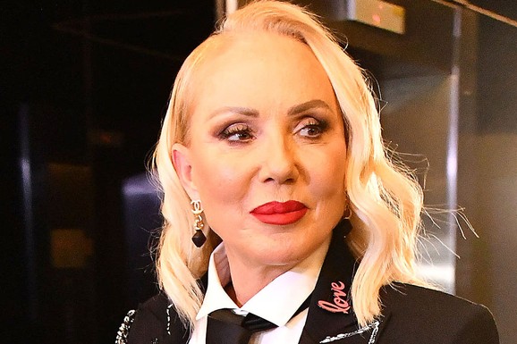 "DA TO NISAM URADILA, FLIPNULA BIH" Učesnik Elite otkrio tajne Lepe Brene: Evo šta mu se poverila u vili na Bežaniji