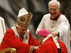 Przekręty finansowe w Watykanie? Dziś ujawnią dowody