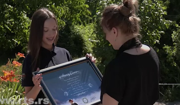 Đaci u Kraljevu razrednoj poklonili zvezdu na nebu