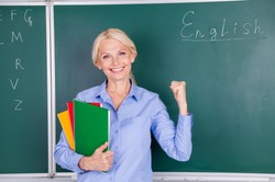 Nagroda jubileuszowa dla nauczycieli za 45 lat pracy - od kiedy? Jaka wysokość nowej nagrody jubileuszowej?