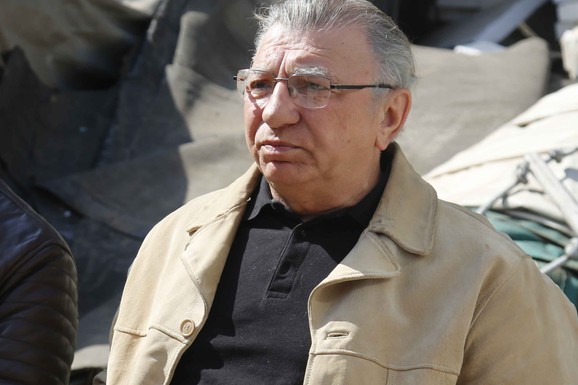 "OD ULOGE  PO KOJOJ ME PAMTE NISAM ZARADIO NIŠTA" Glumac od honorara imao samo za kutiju cigara, a na setu DOBIO ŠAMAR od koleginice