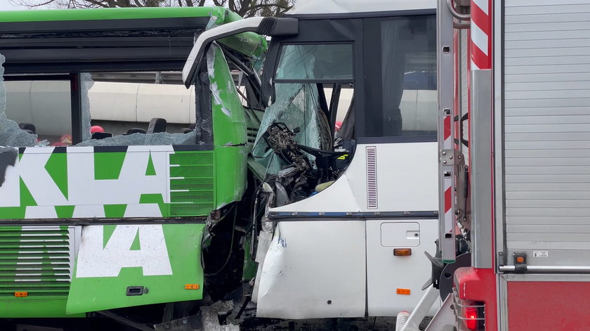 Zderzenie autobusów w Szczecinie. Poszkodowanych około 20 żołnierzy