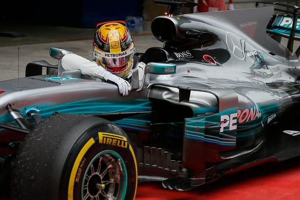 Formuła 1: Hamilton chce odebrać Sennie rekord kolejnych pole position