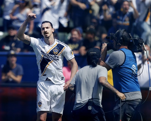 Zlatan Ibrahimovic już czaruje w USA. W debiucie strzelił dwa gole