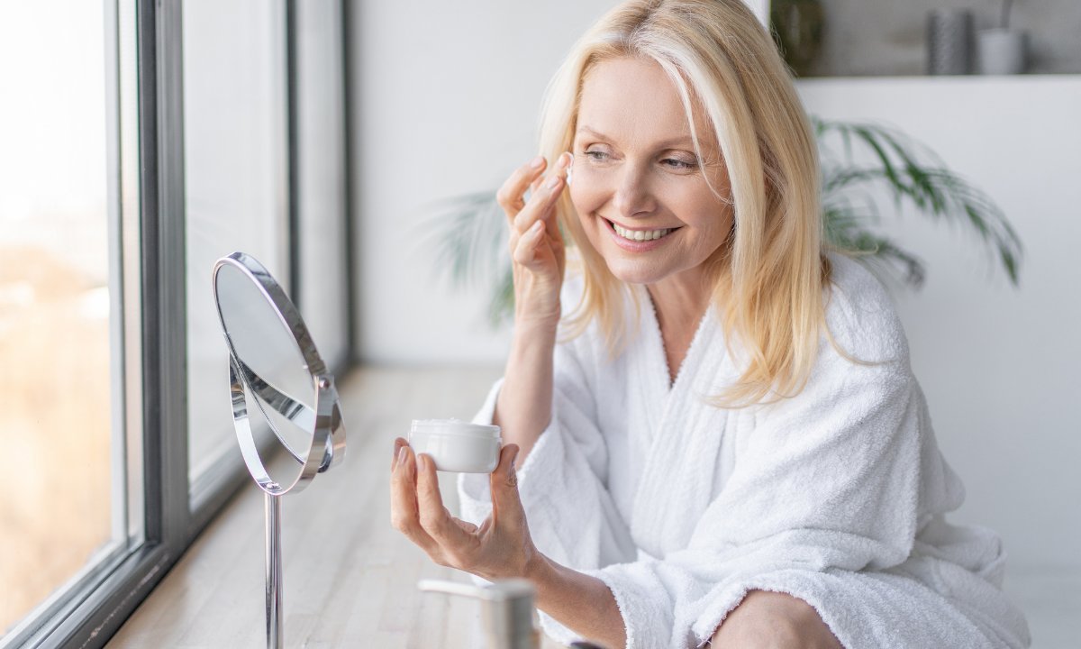 Ten krem z prebiotykiem i pantenolem jest stworzony do cery odwodnionej, szarej i wrażliwej!