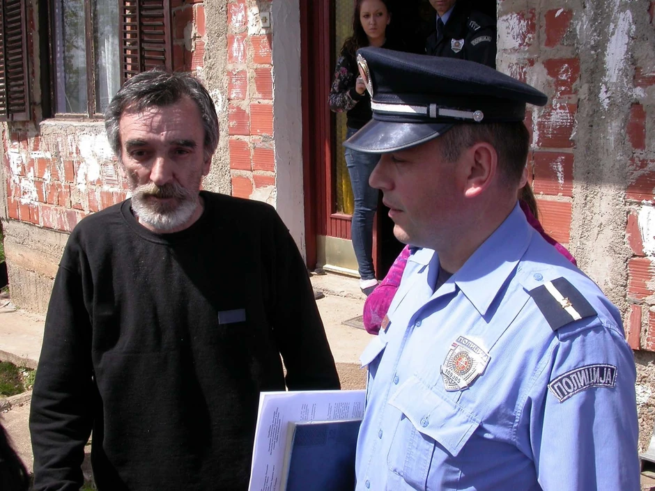 Venko Panajotov sa policajcem