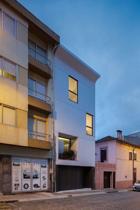 Casa Vertical w Porto