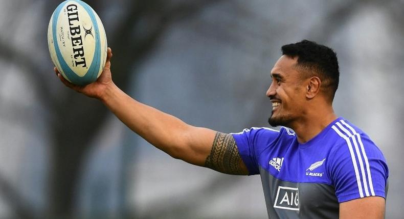 Auckland Blues reveal All Black enforcer Jerome Kaino is undergoing surgery on an injured knee