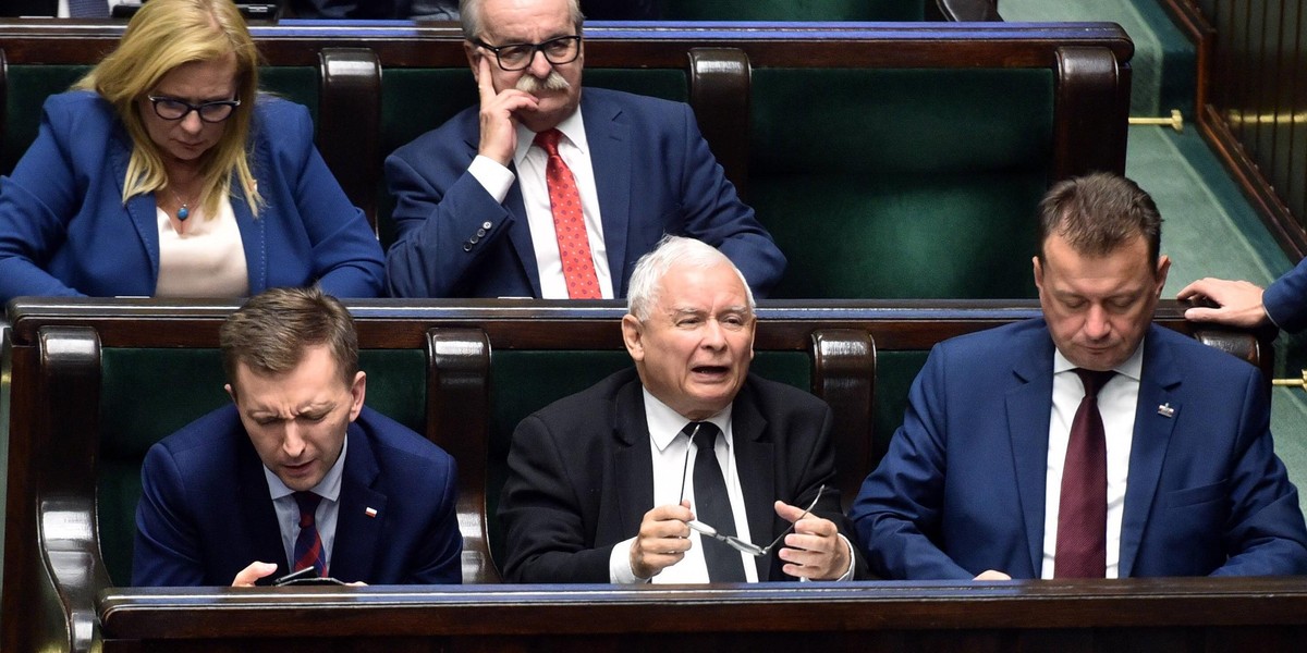 SEJM RP NOCNE GLOSOWANIA