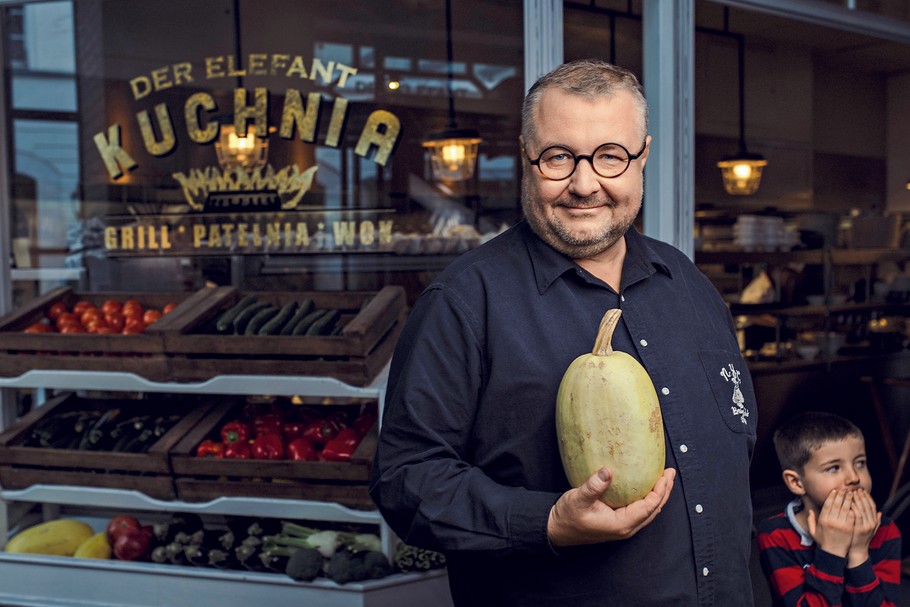 Artur Jarczyński, restaurator i właściciel m.in. Der Elefant w Warszawie, w której od października wprowadził obowiązkowe covidowe paszporty lub testy