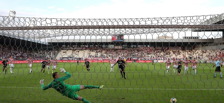 Ekstraklasa piłkarska: Cracovia - ŁKS 1:2