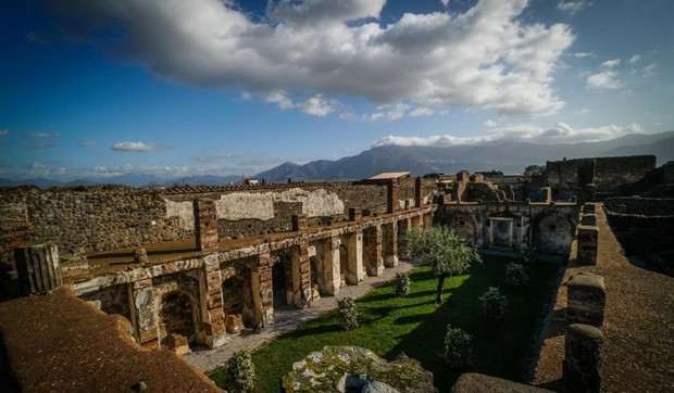 Pompeja