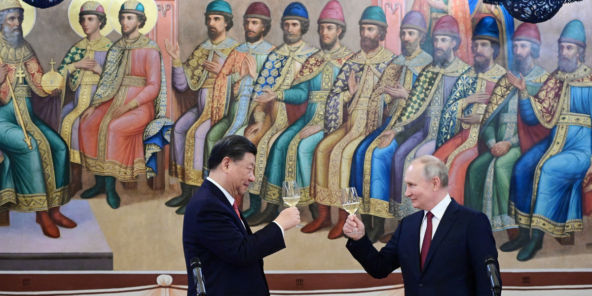 Prezydent Rosji Władimir Putin i prezydent Chin Xi Jinping na Kremlu w Moskwie 21 marca 2023 r.