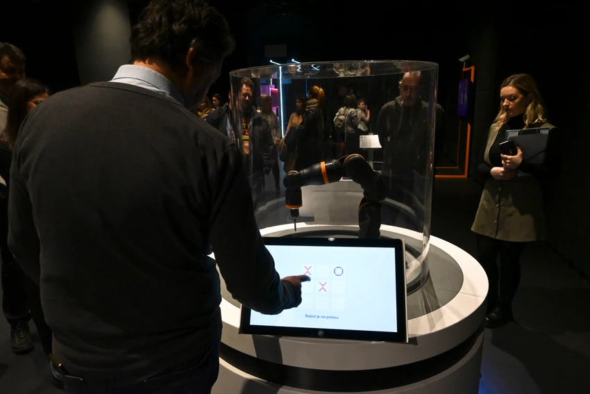 U Palati možete odigrati i partiju iks-oksa