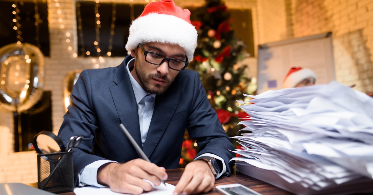 PIP sprawdzi czy pracodawcy dali pracownikom wolną od pracy Wigilię w 2025 r. Ale inspektorzy pracy też mają wolne 24 grudnia. Kontrole w styczniu 2026 r.