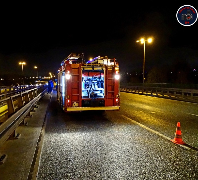 Ferrari 458 Italia rozbite na moście Siekierkowskim w Warszawie