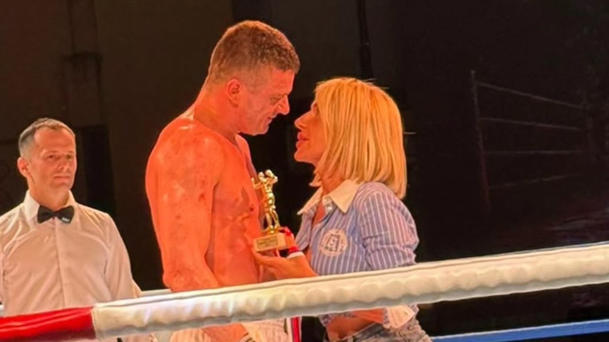 Jovana Jeremić i Tigar