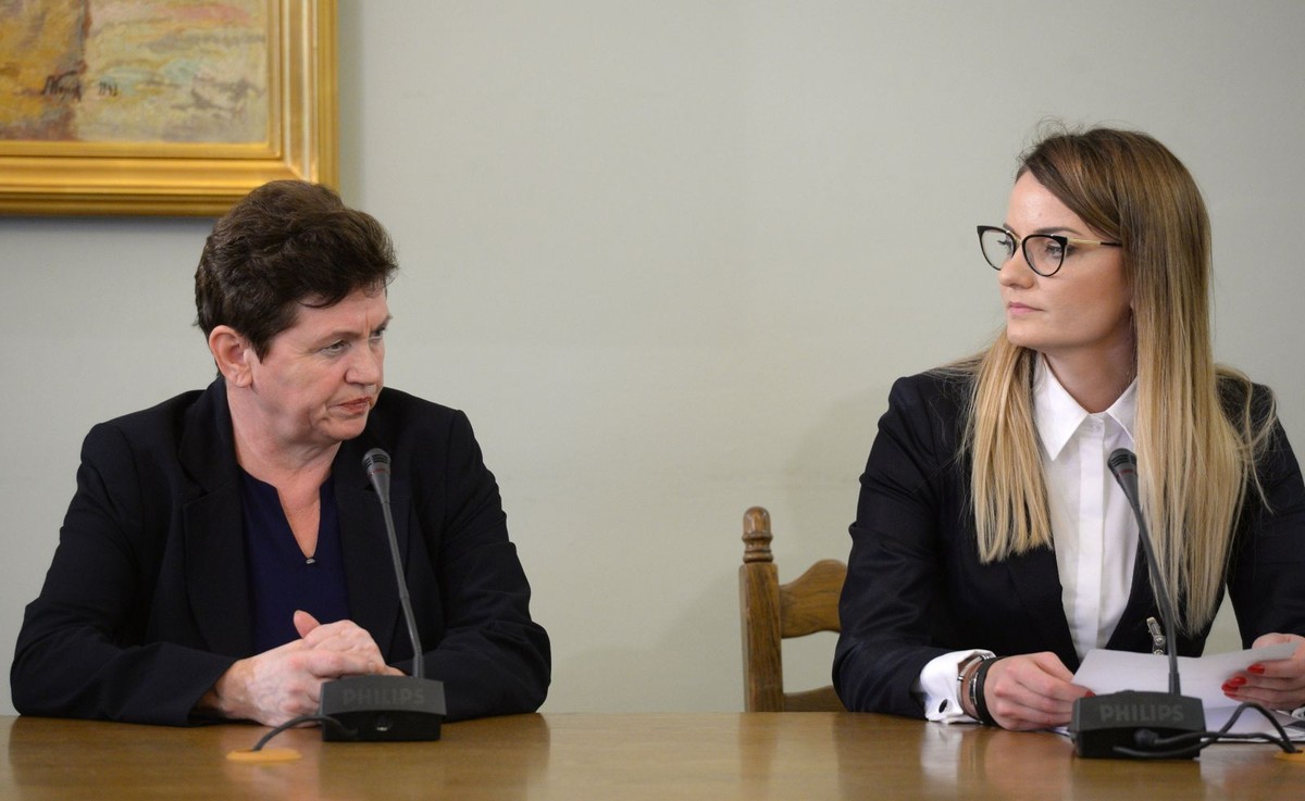 Przewodnicząca komisji zapytała świadka, co zrobiła z kwotą 1,5 mln zł, która była na jej koncie. Świadek nie odpowiedziała na to pytanie.
