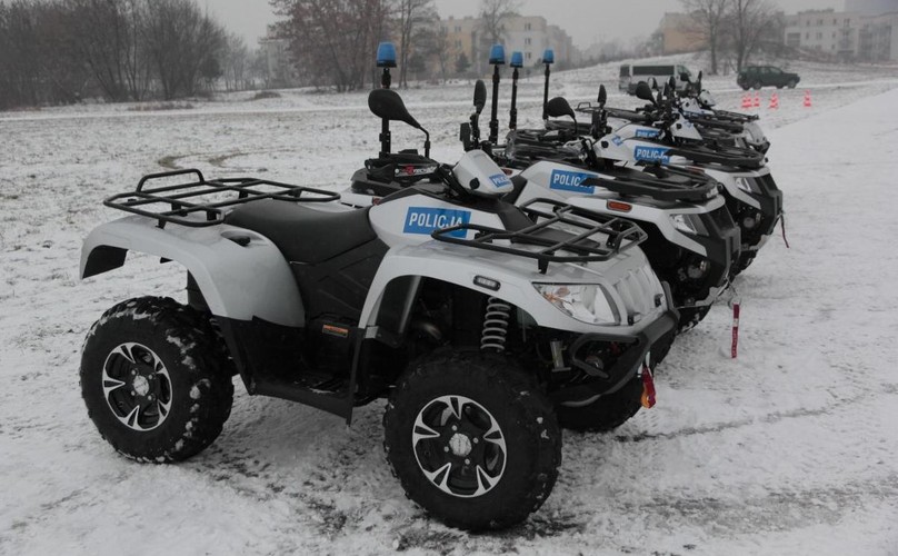 Nowe quady w barwach policji