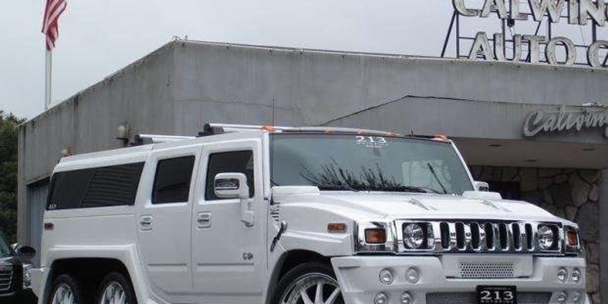 Ultimate Six Hummer H2 - Luksus na 6 kołach