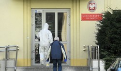 Minister środowiska: Czuję się gorzej niż wczoraj, jak przy porządnej grypie